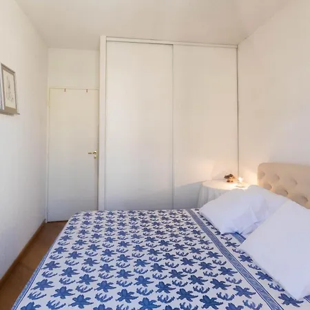 Palais Magnan Apartment